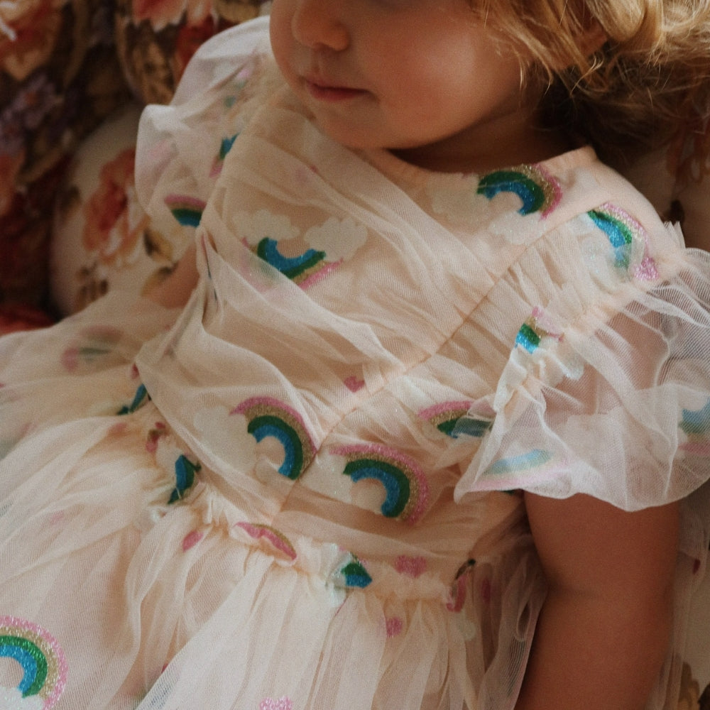 6e956b21639ee830a176fa7958a9a358