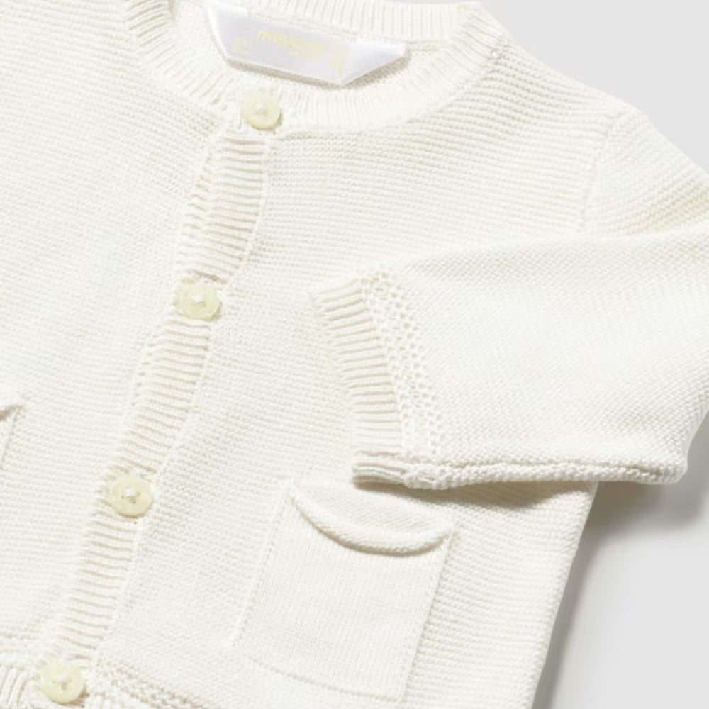 8a275dad497c16a14f9584760bcc04ea