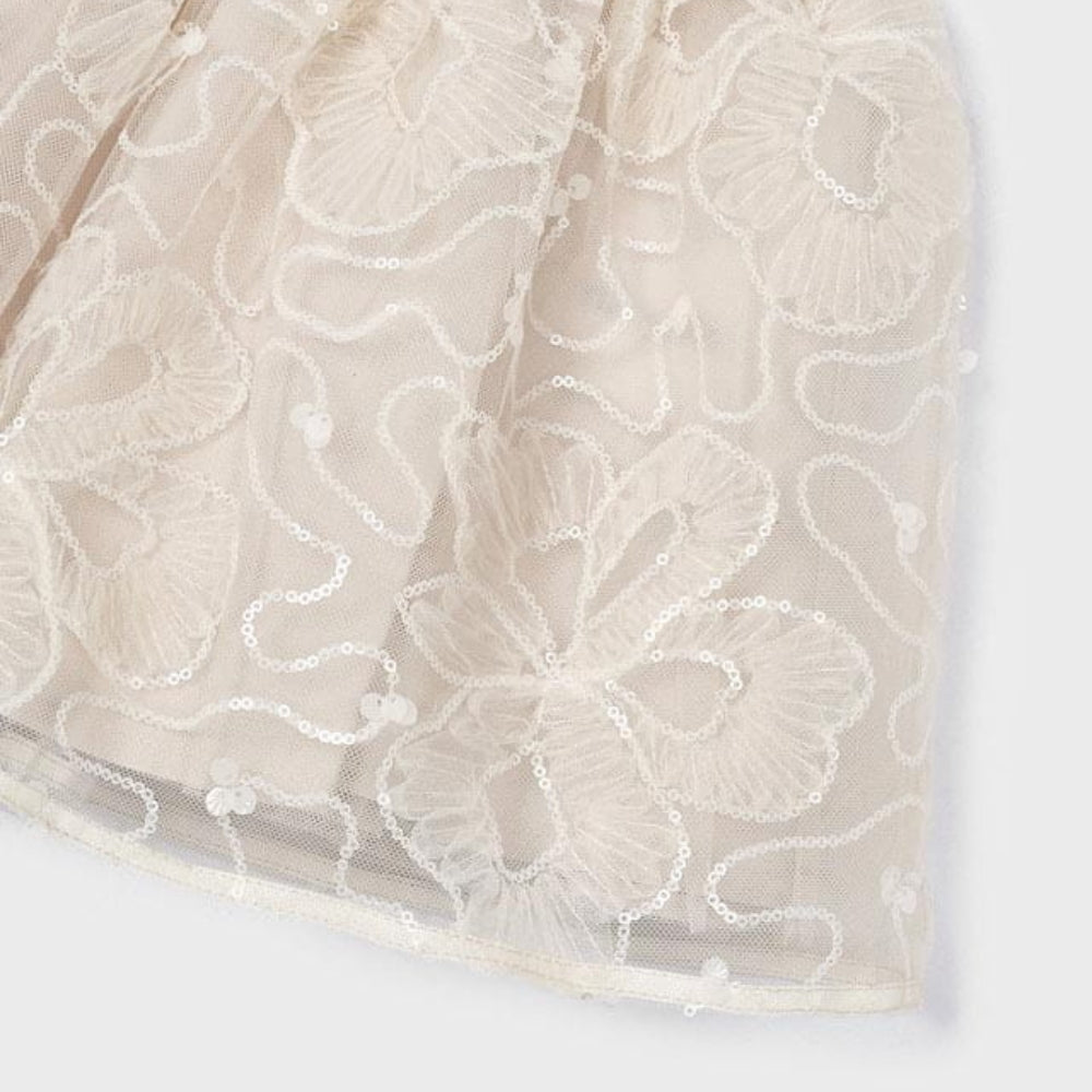 d95353a585472391a5b97926d8f4e632